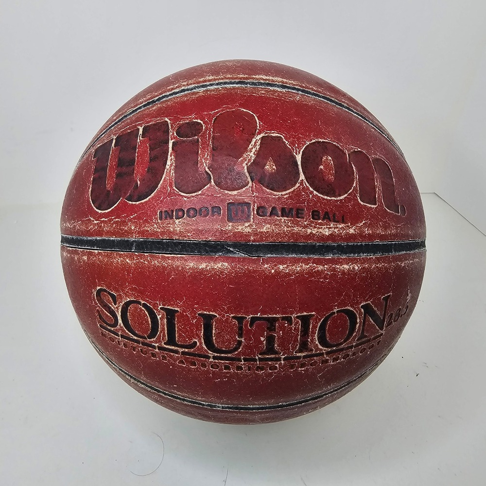 Wilson Solution Game Ball Basketball 28.5 Indoor Moisture Absorbing Brown